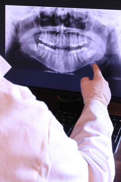 Best Urgent Tooth Repair  in Dodge City, KS